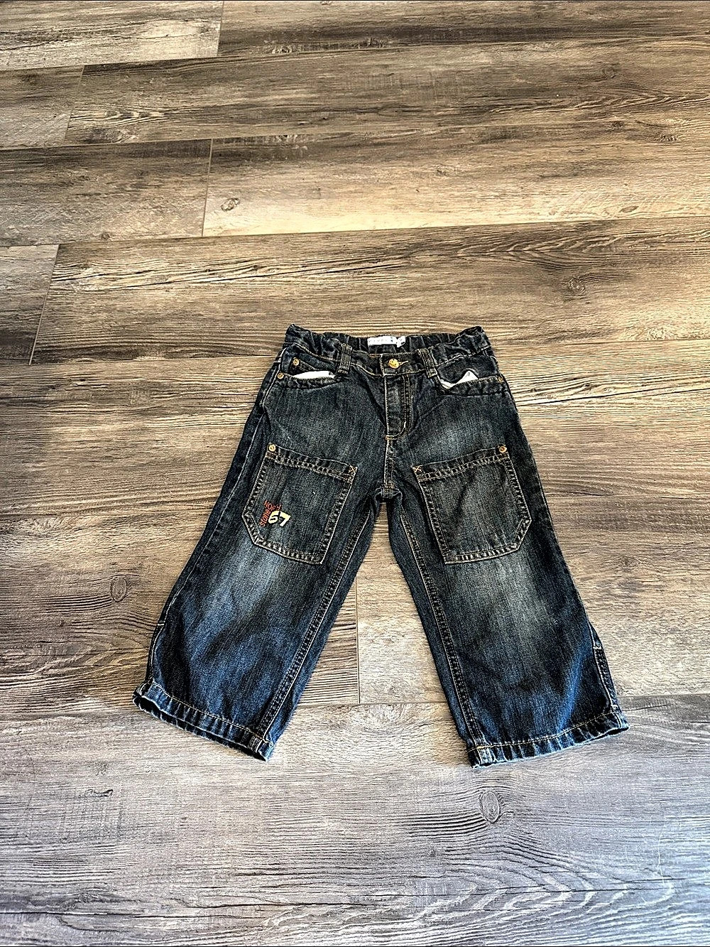 Pixel Dark Wash Jeans with Two Front Pockets Size 6